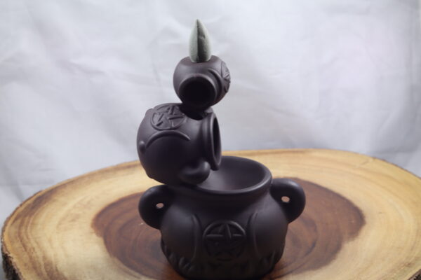 Triple Moon Pentacle Cauldron Backflow Incense Burner - Image 2