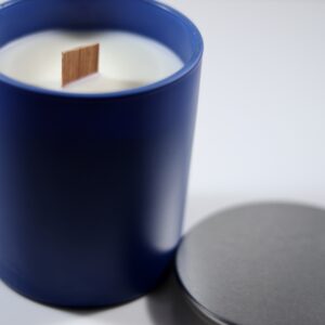 Cozy Sweater Candle (Wooden Wick)