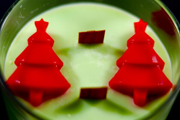 Christmas Tree Artisan Candle (Dual Wooden Wick) - Image 2